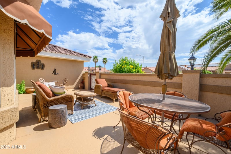 23116 145th Ln, Sun City West, AZ 85375