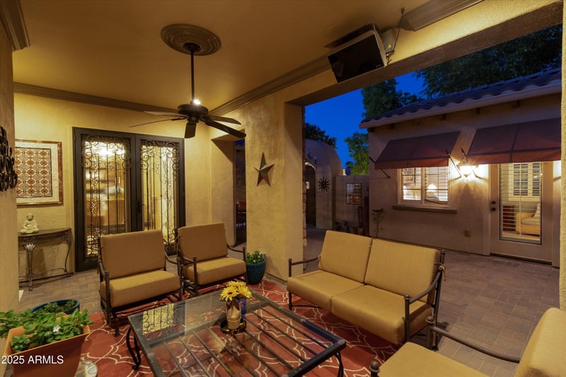23116 Del Monte Dr, Sun City West, AZ 85375