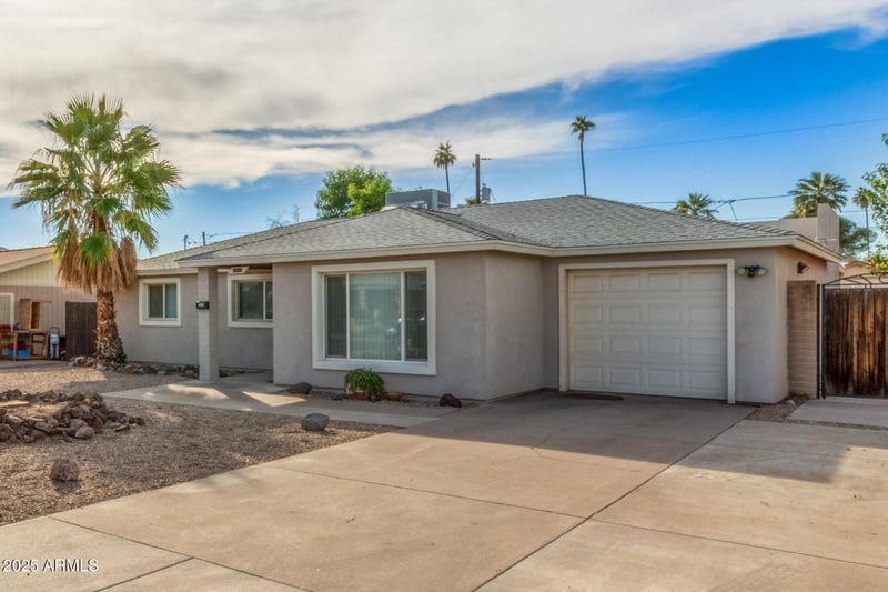 2312 N 31st Pl, Phoenix, AZ 85008