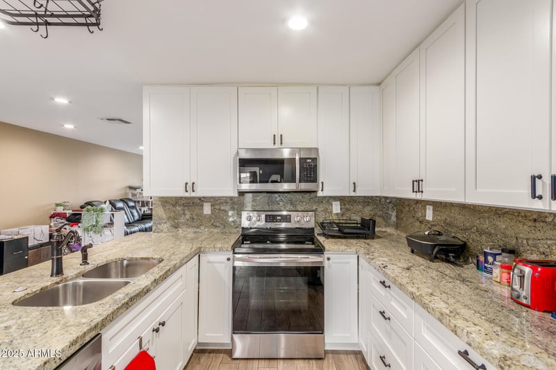 2312 N 31st Pl, Phoenix, AZ 85008
