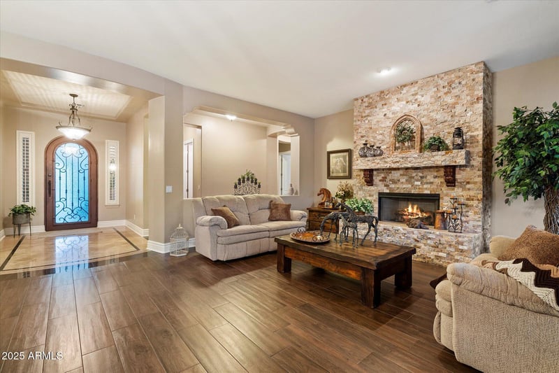 2312 Villa Cassandra Dr, Phoenix, AZ 85086