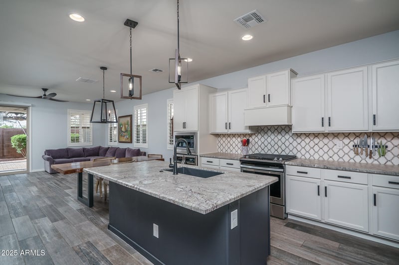 23120 126th Ln, Sun City West, AZ 85375