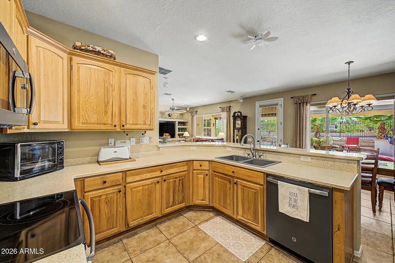 23128 N Loreto Dr, Sun City West, AZ 85375