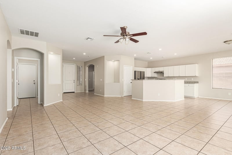 2313 Carter Rd, Phoenix, AZ 85041