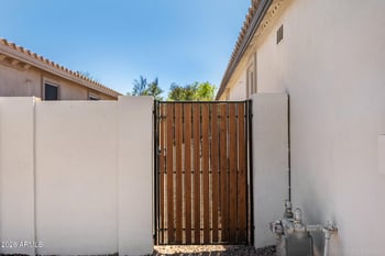 2313 Dogwood Dr, Chandler, AZ 85286