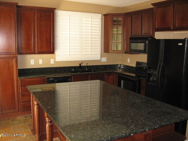 2313 E Bowker St, Phoenix, AZ 85040