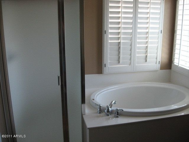 2313 E Bowker St, Phoenix, AZ 85040