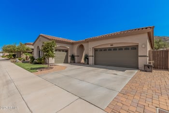 2313 Mineral Rd, Phoenix, AZ 85041