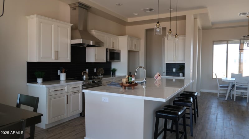 23131 Skinner Rd, Wittmann, AZ 85361