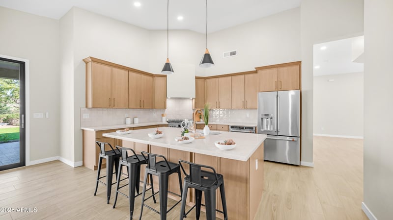 23137 104th Ave, Peoria, AZ 85383