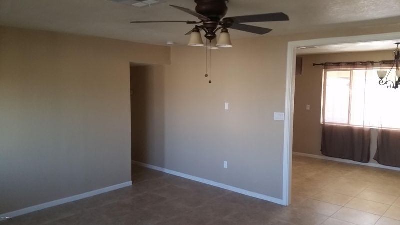 2314 N 39th Ln, Phoenix, AZ 85009