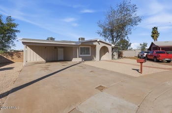 2314 71st Dr, Phoenix, AZ 85035