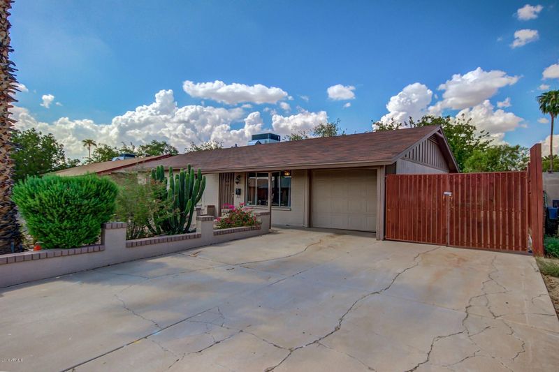 2314 W Altadena Ave, Phoenix, AZ 85029