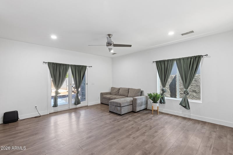 2314 W Maricopa St, Phoenix, AZ 85009