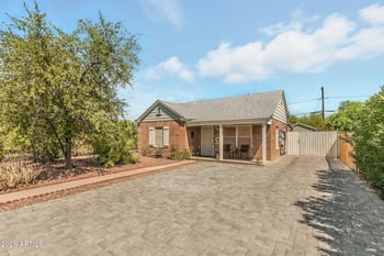 2315 12th St, Phoenix, AZ 85006