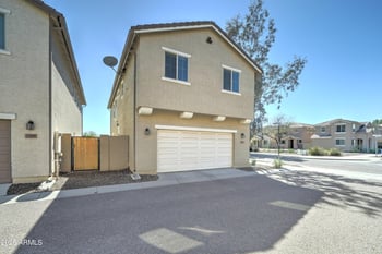 2315 73rd Dr, Phoenix, AZ 85035