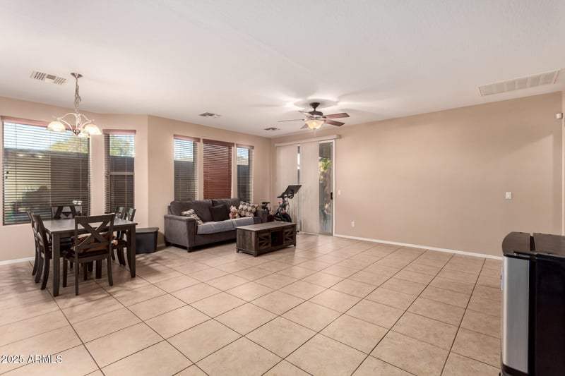 2315 Beverly Rd, Phoenix, AZ 85041