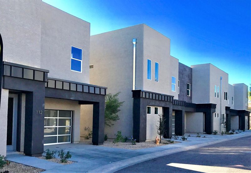 2315 E Pinchot Ave #111, Phoenix, AZ 85016
