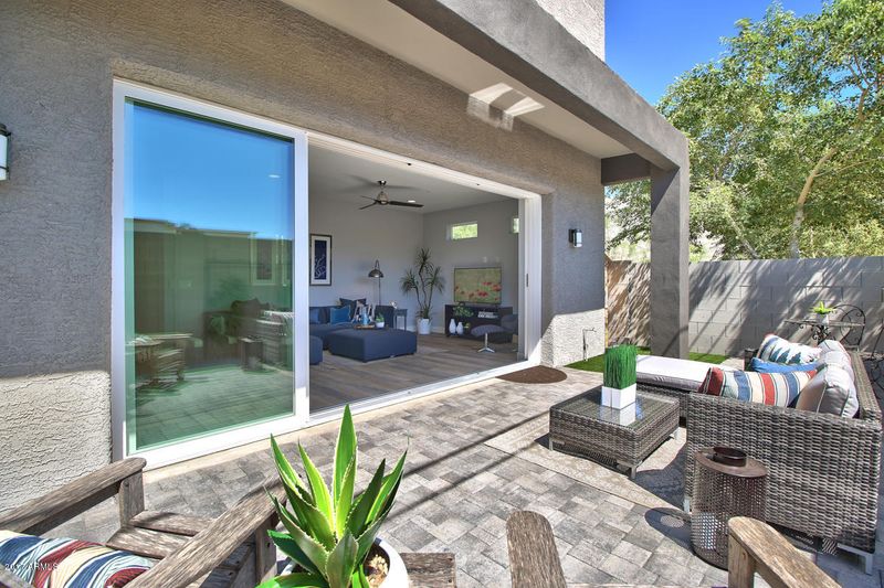 2315 E Pinchot Ave #116, Phoenix, AZ 85016