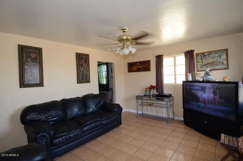 2315 E Taylor St, Phoenix, AZ 85006