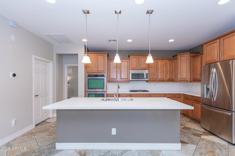 2315 Magdalena Ln, Phoenix, AZ 85041