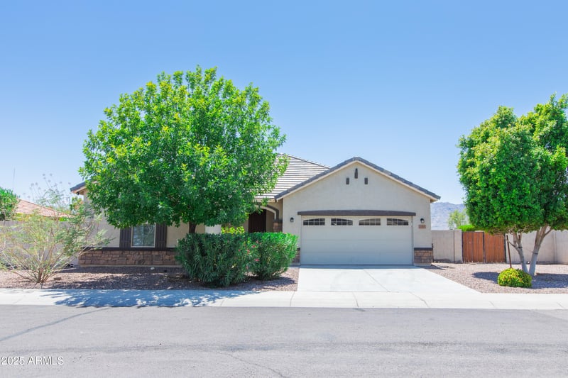 2315 Magdalena Ln, Phoenix, AZ 85041
