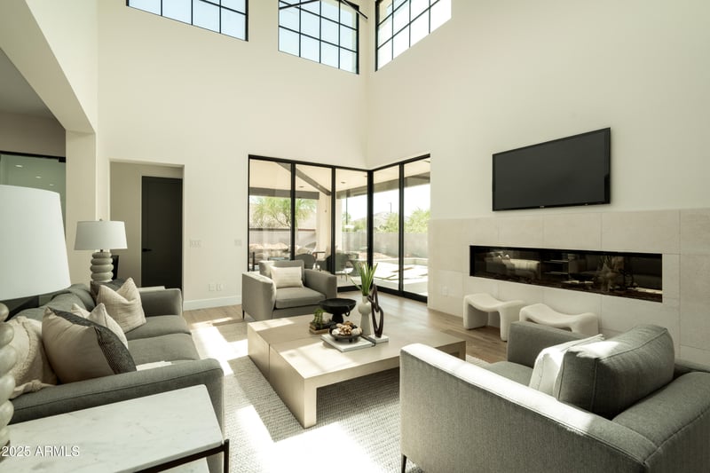 2315 Mine Creek Rd, Phoenix, AZ 85024