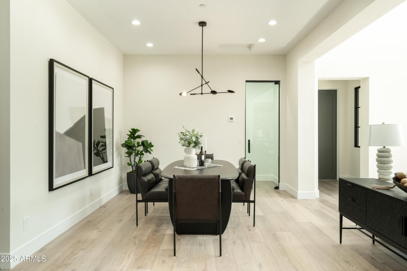 2315 Mine Creek Rd, Phoenix, AZ 85024