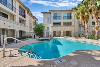 2315 52nd St #111, Phoenix, AZ 85008