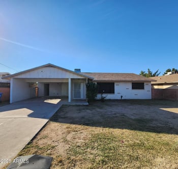 2315 Orangewood Ave, Phoenix, AZ 85021