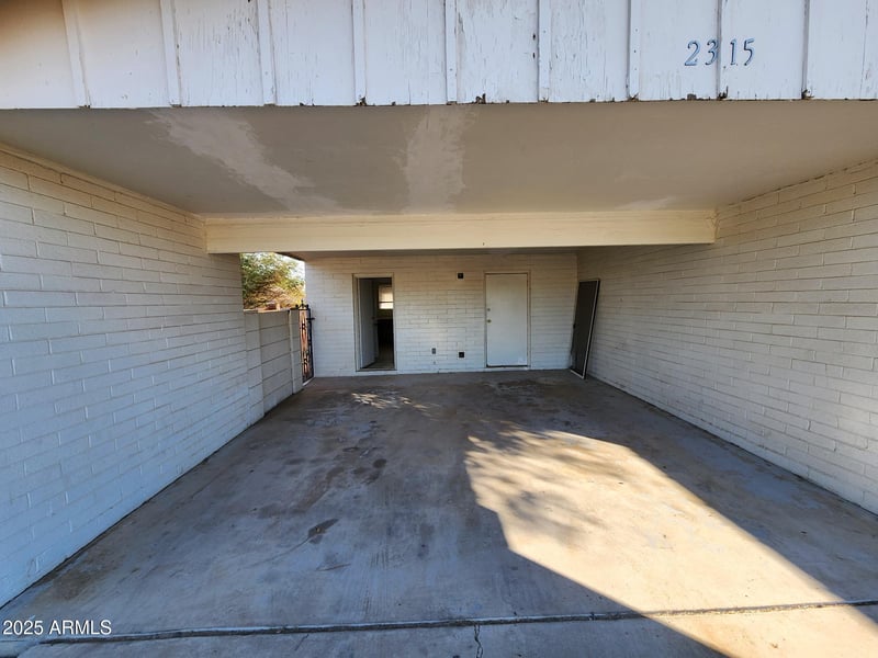 2315 Orangewood Ave, Phoenix, AZ 85021