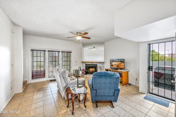 2315 Union Hills Dr #115, Phoenix, AZ 85027