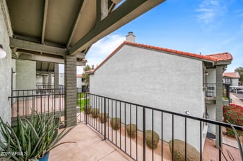 2315 Union Hills Dr #115, Phoenix, AZ 85027