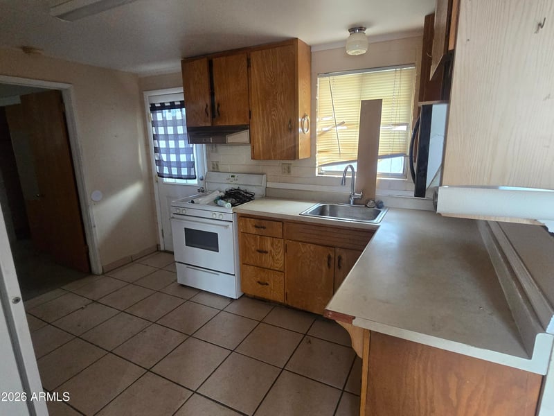 2315 Superstition Blvd, Apache Junction, AZ 85120