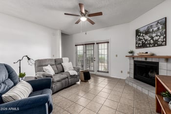 2315 Union Hills Dr #115, Phoenix, AZ 85027