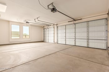 23153 Skinner Rd, Wittmann, AZ 85361