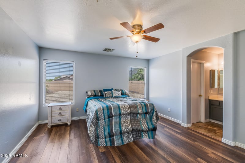 2316 Carson Rd, Phoenix, AZ 85041