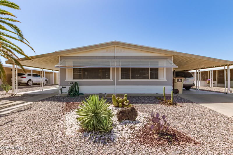 2316 Demaret Dr, Mesa, AZ 85215