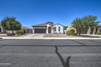 2316 E Balsam Dr, Chandler, AZ 85286