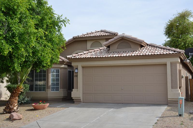 2317 E Kelton Ln, Phoenix, AZ 85022