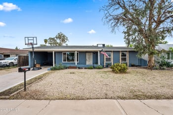 2317 Hartford Ave, Phoenix, AZ 85023