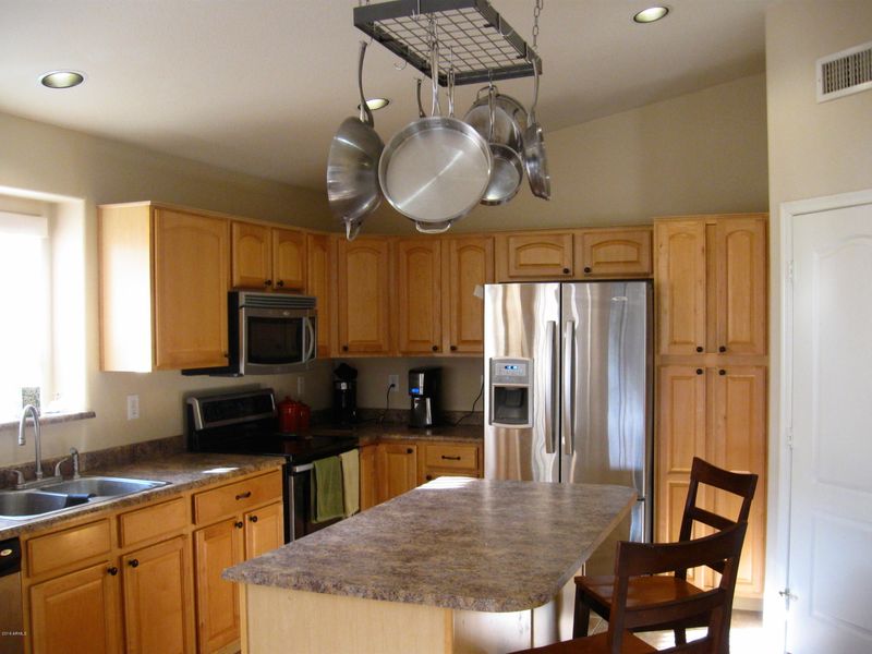 2317 W Bent Tree Dr, Phoenix, AZ 85085