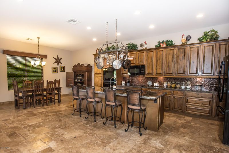 2317 W Speer Trl, Phoenix, AZ 85086