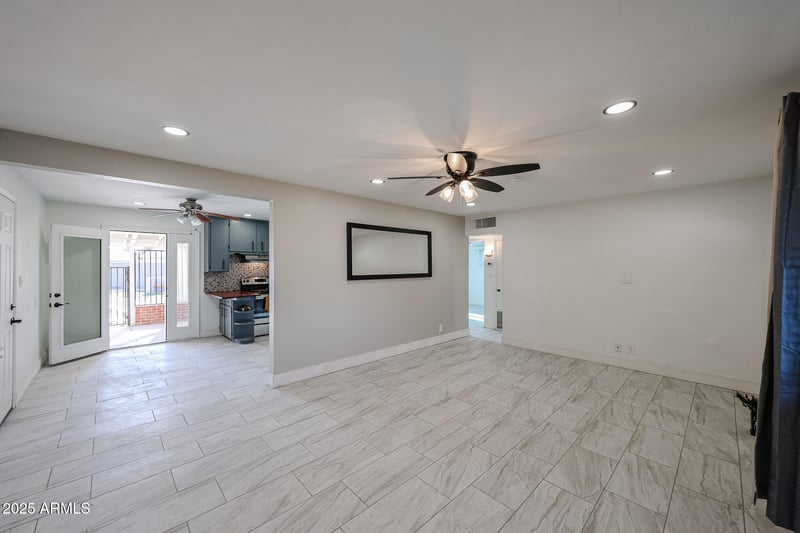 2317 Whitton Ave, Phoenix, AZ 85015