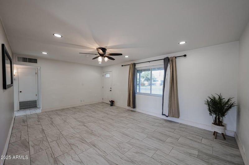 2317 Whitton Ave, Phoenix, AZ 85015