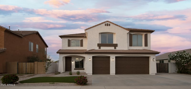 2318 Angel Way, San Tan Valley, AZ 85144