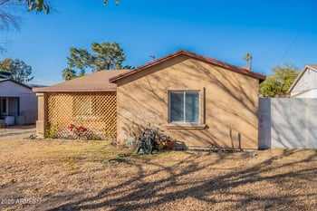 2318 Flower St, Phoenix, AZ 85016