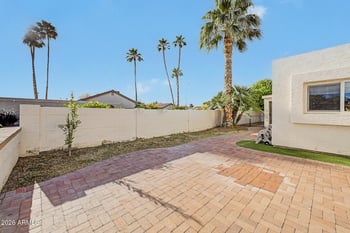 2318 Ironwood Dr, Chandler, AZ 85224