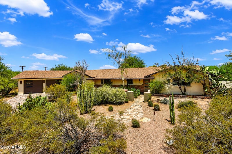 2318 N 57th Pl, Scottsdale, AZ 85257