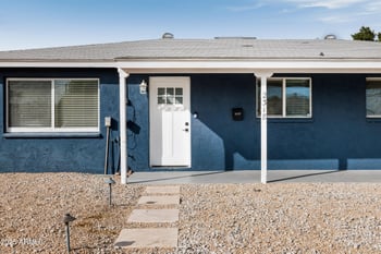 2318 Pinchot Ave, Phoenix, AZ 85015